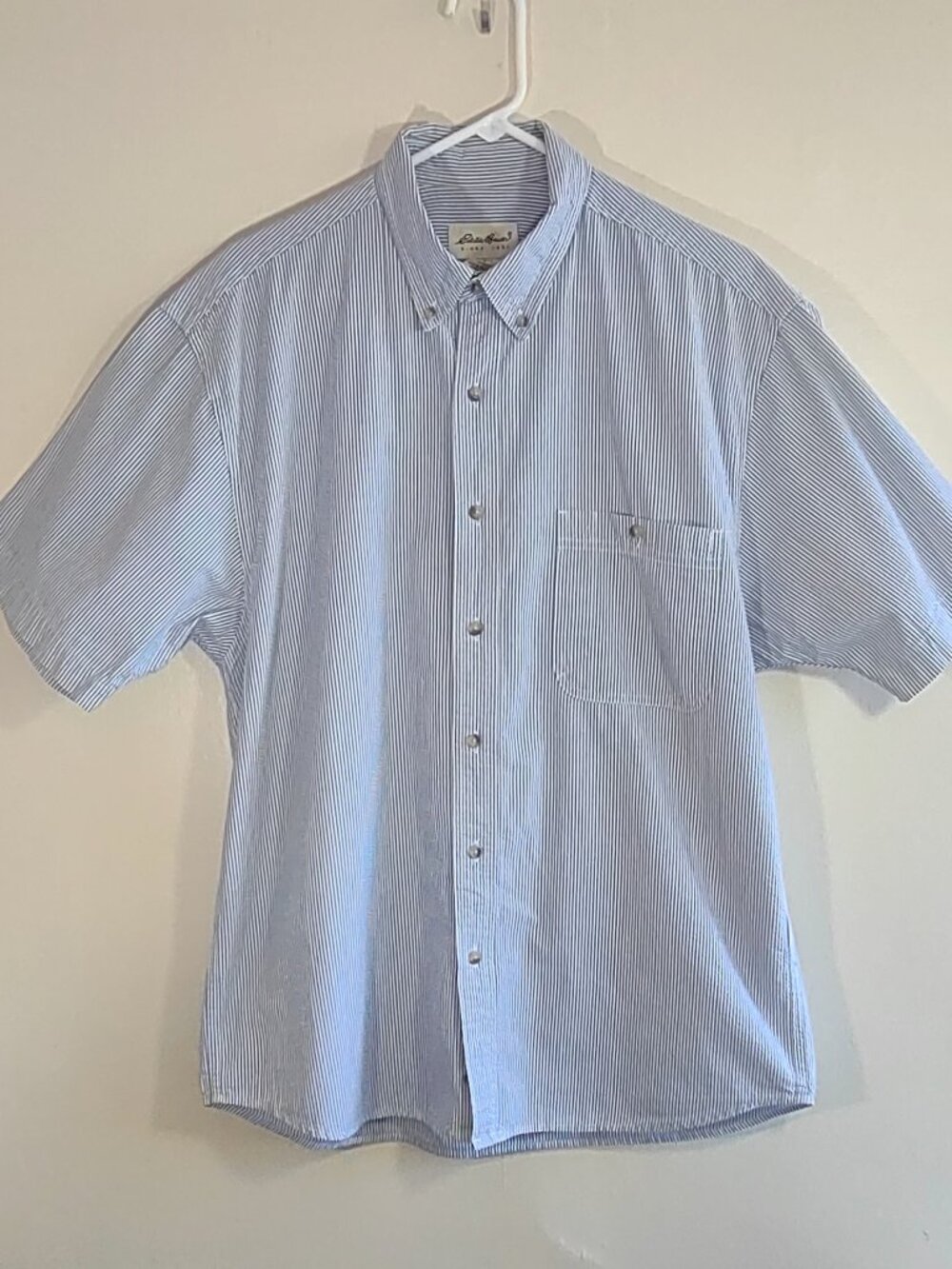 Eddie Bauer Stripe Seersucker Shirt Large Short Sleeve Camp Coastal Beach Preppy